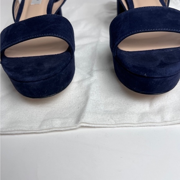 L.K. Bennet Suede round Toe Heels 37 blue - Picture 6 of 12